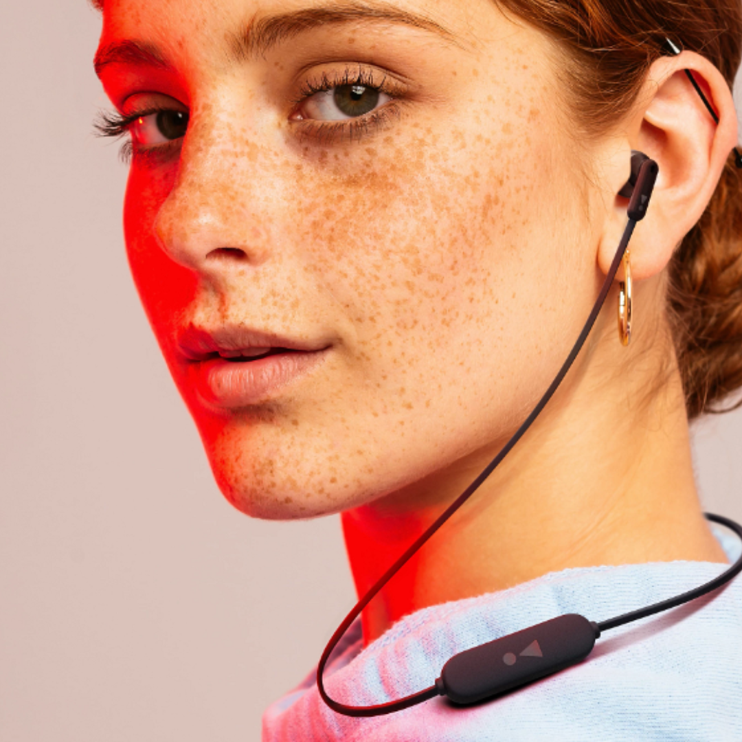 JBL Tune 215BT Wireless Earbud headphones